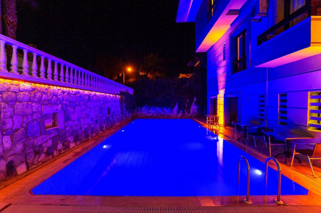 Kabasakal Otel Çeşme Extérieur photo